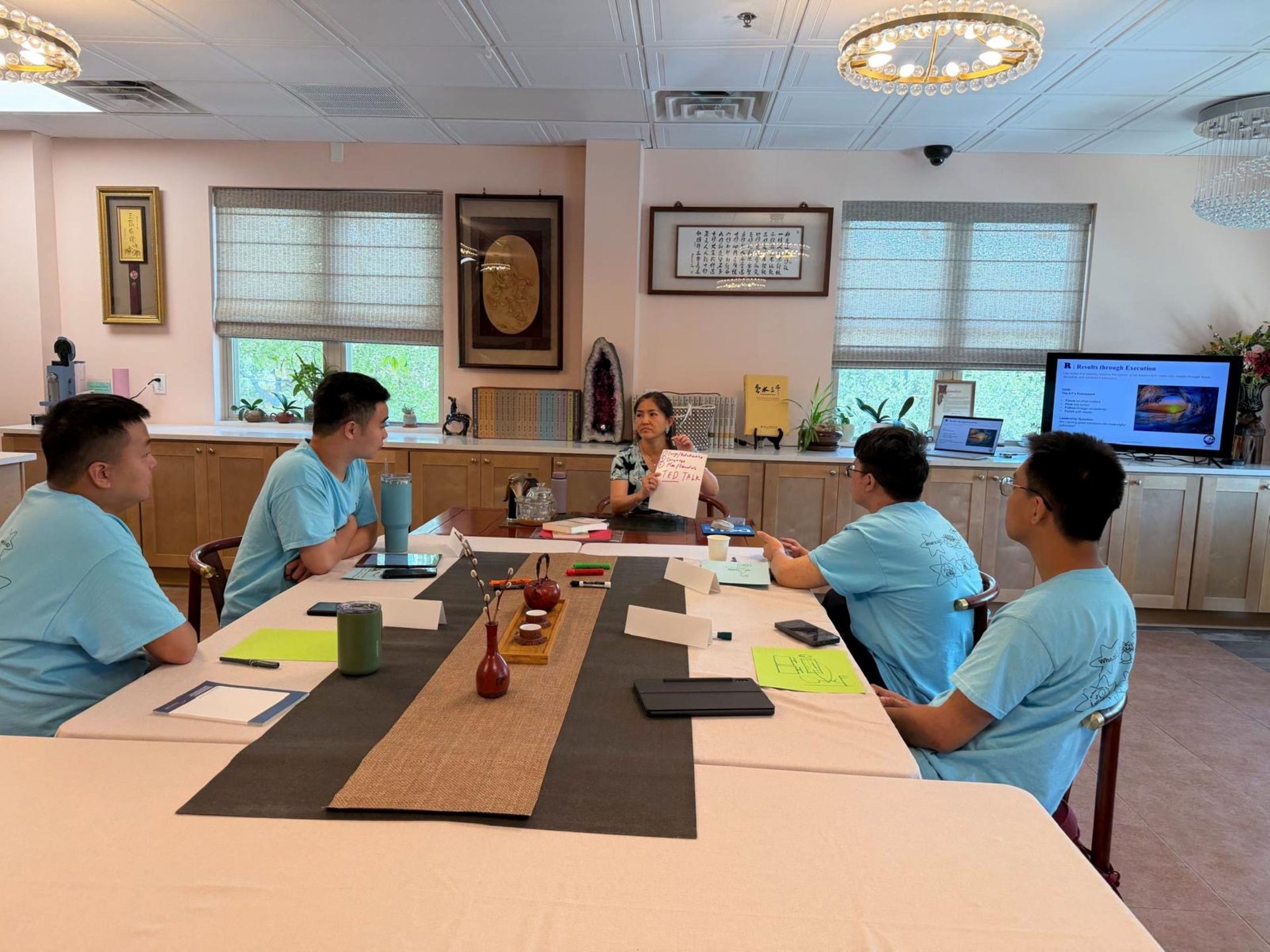 Expanding Global Horizons and Broadening Perspectives: Fo Guang University Students Intern at Xiang Yun Temple in Texas, Deeply Experiencing Buddhism and Multiculturalism