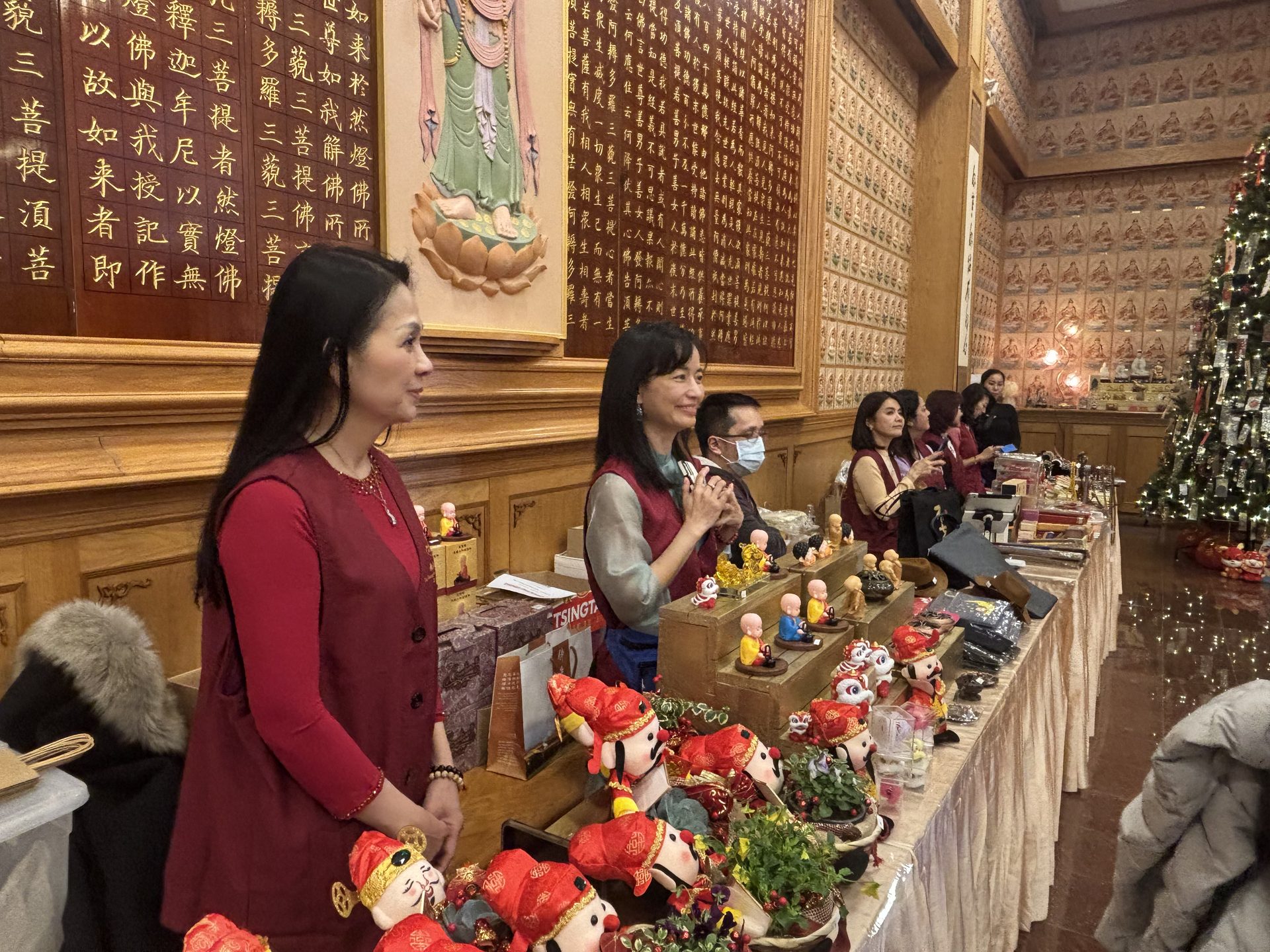 Xiang Yun Temple's Lunar New Year Celebration: Harmony Between Buddhism and Diverse Cultures