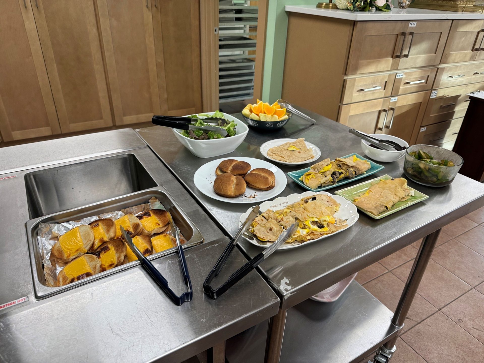 Fo Guang University Overseas Internship – Week Two: Immersing in the Heart of Texas Culture as Faculty Bring Encouragement from Taiwan and Students Build Cross-Cultural Friendships