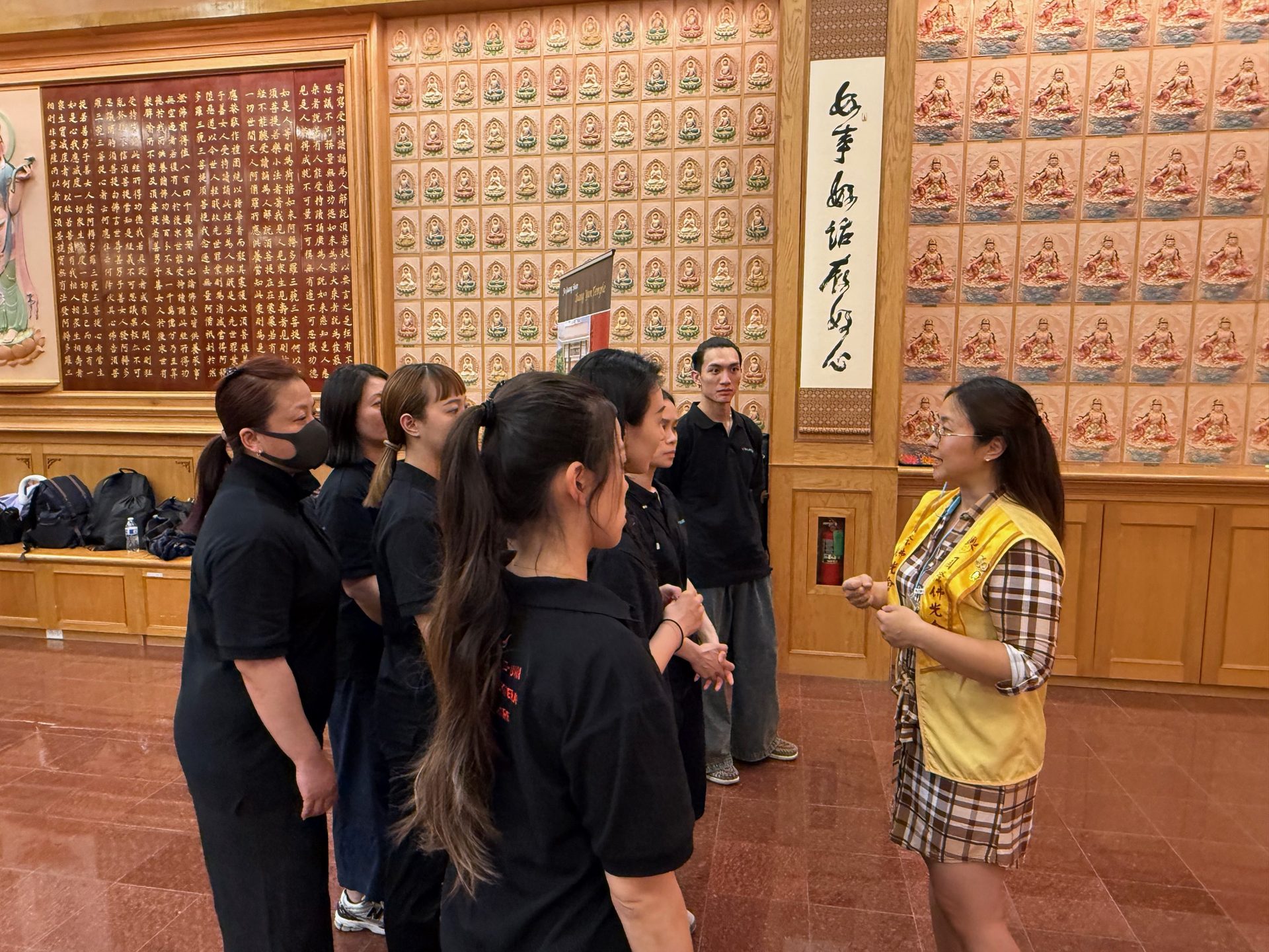 Welcome Banquet – Xiang Yun Temple Welcomes Taipei’s New Theater Troupe