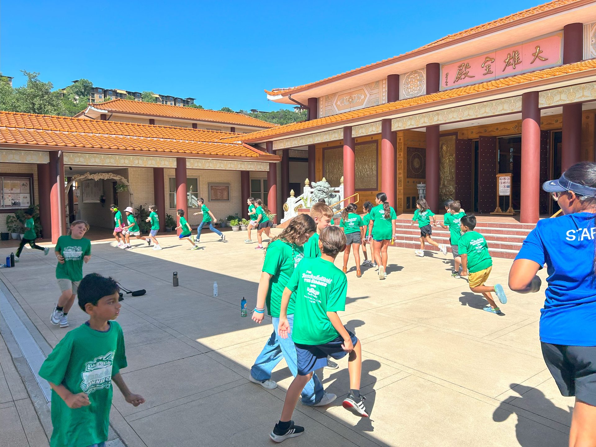 文化體驗 心靈啟發Kids R Kids 夏令營學童參訪香雲寺