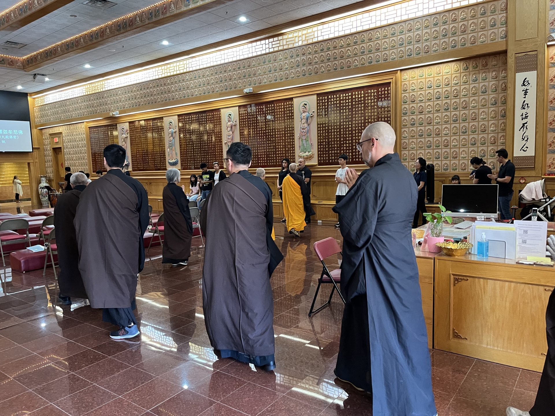 Transcribing Sutras for Merit Dedication Dharma Assembly at Xiang Yun Temple