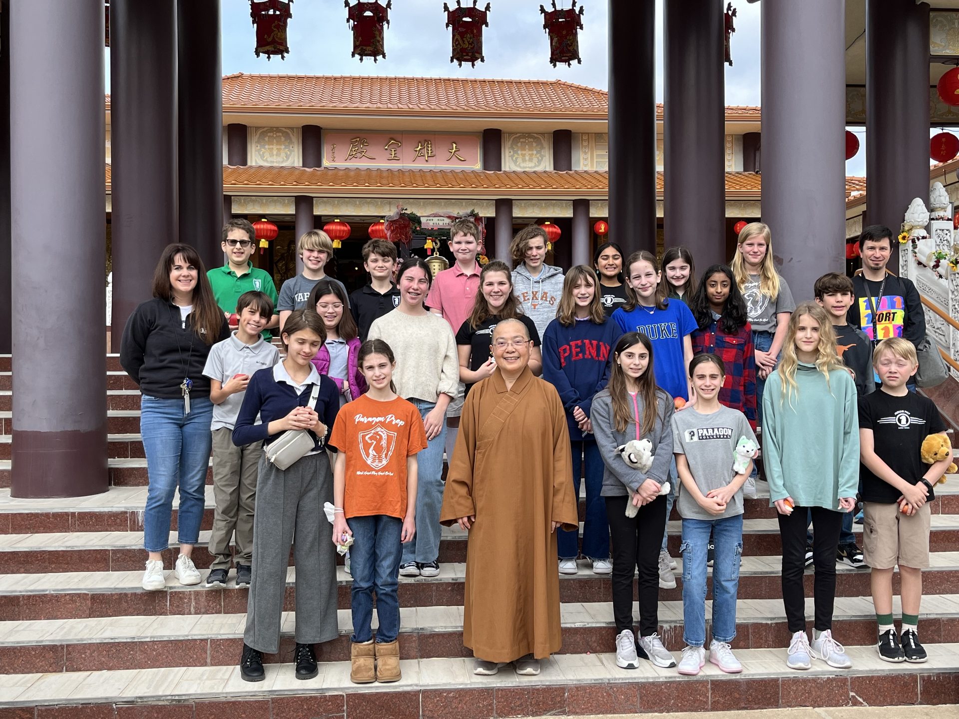 Paragon Prep School ,22位師學來訪