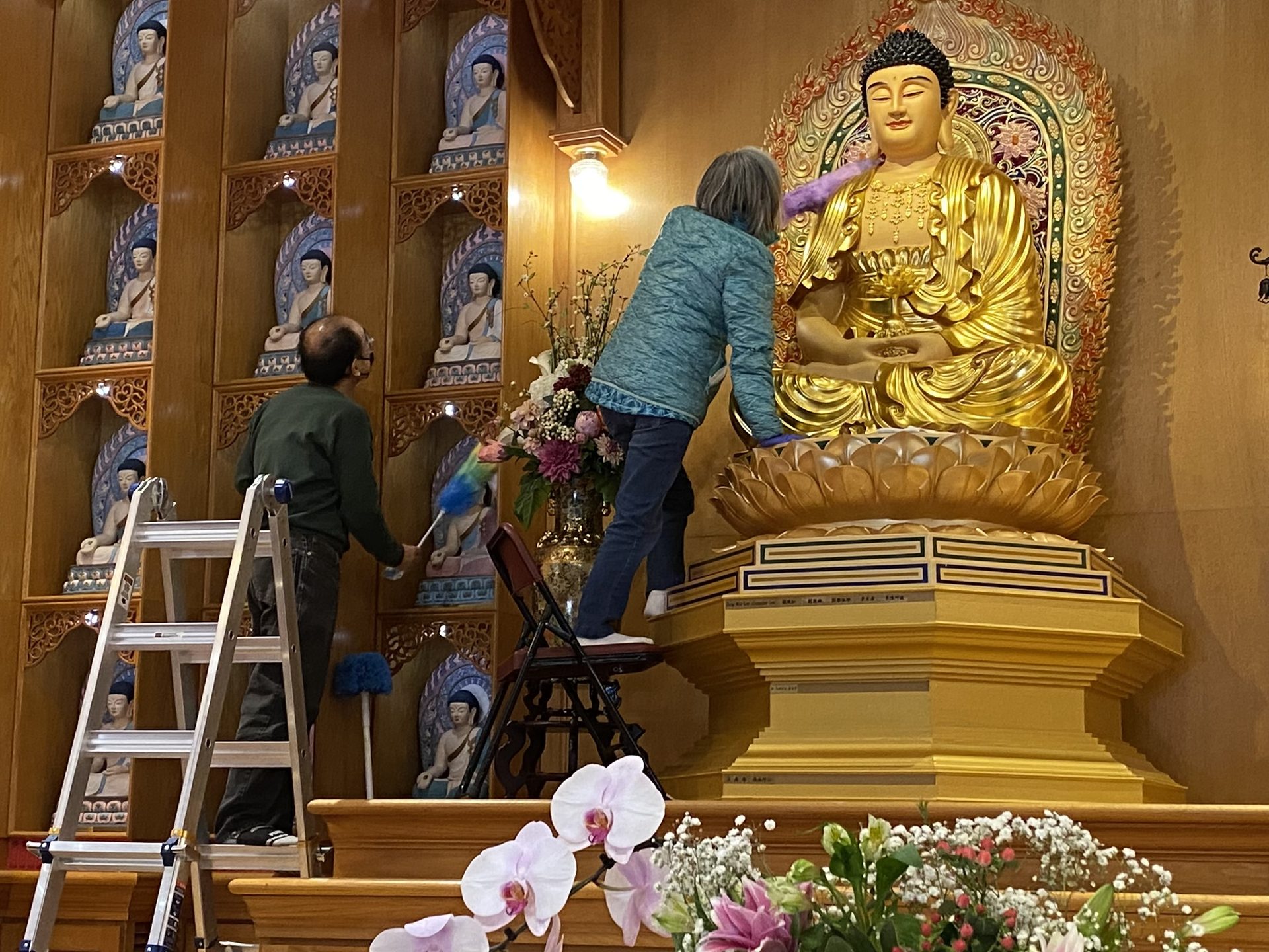 奧斯汀香雲寺除舊佈新 迎新春