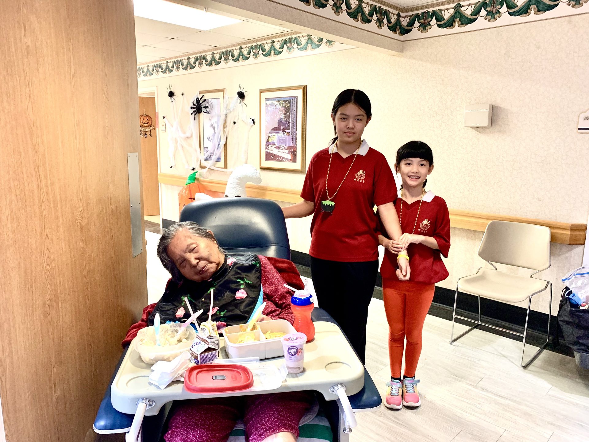 Austin Xiang Yun Temple - BLIA Austin offered condolences to the nursing home of the rehabilitation center