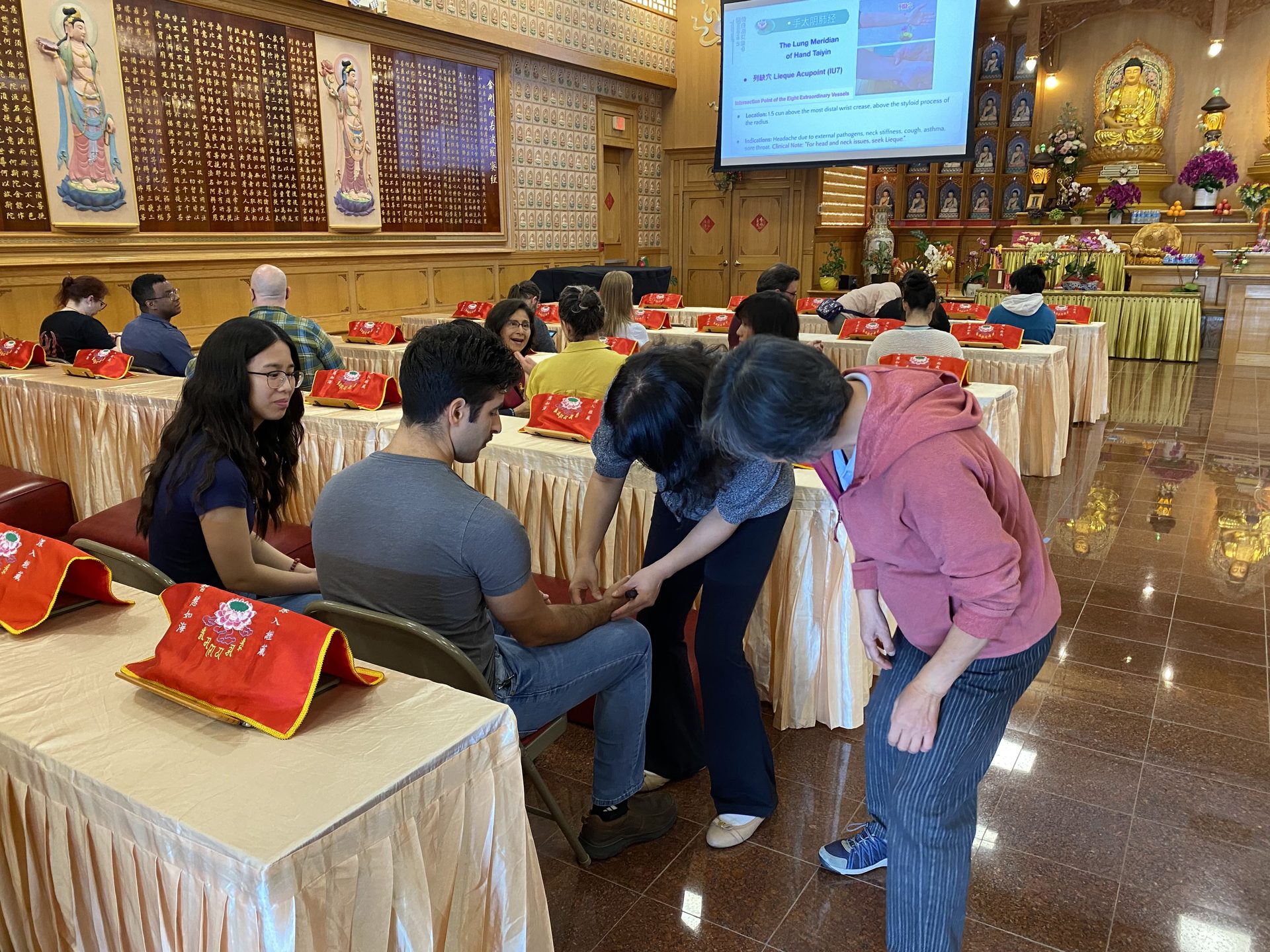 Xiangyun Temple in Austin Hosts Third Health Lecture