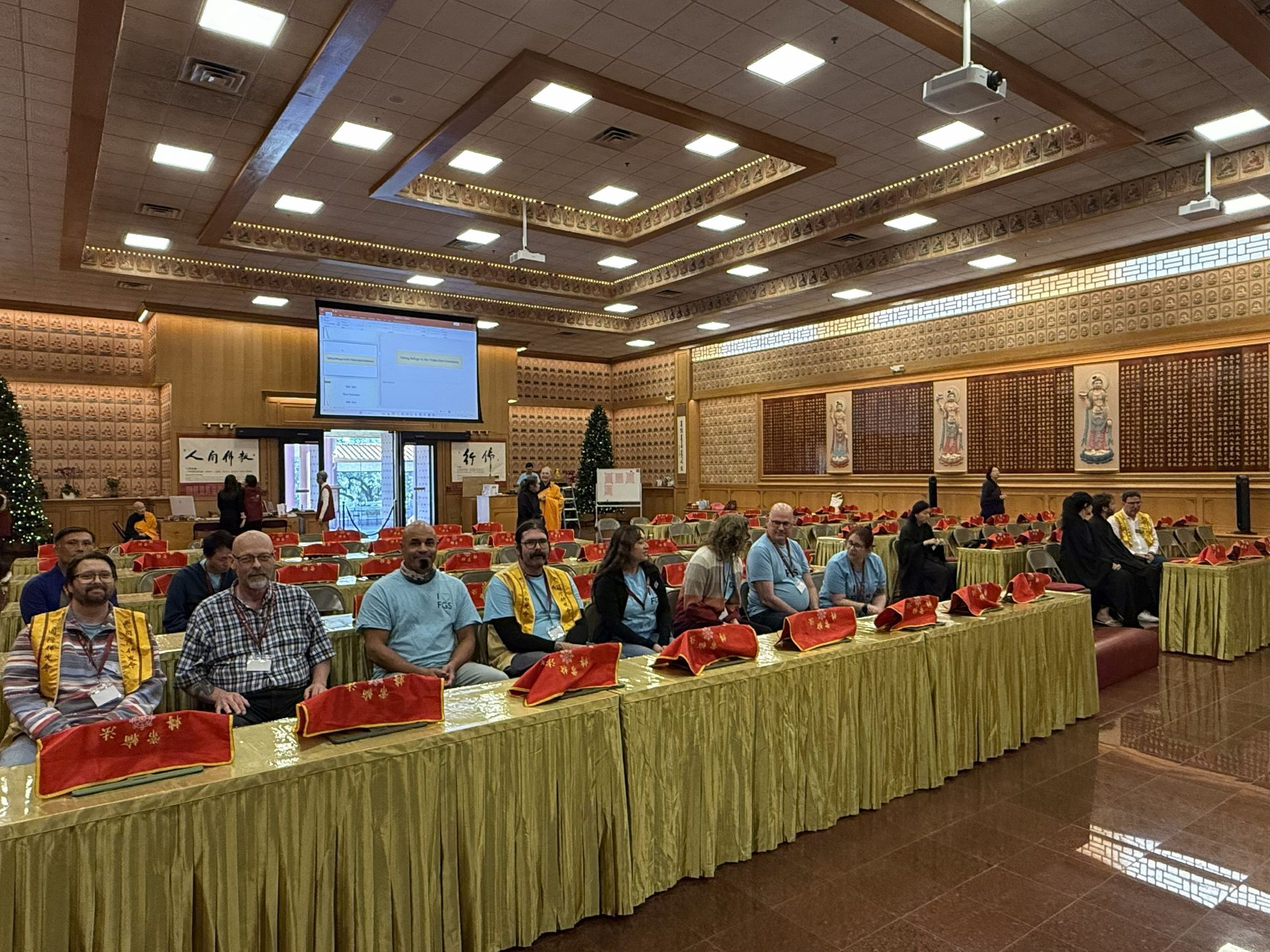 Xiang Yun Temple “Opening the Door to Wisdom” — English Three-Day Meditation Retreat Concludes Successfully