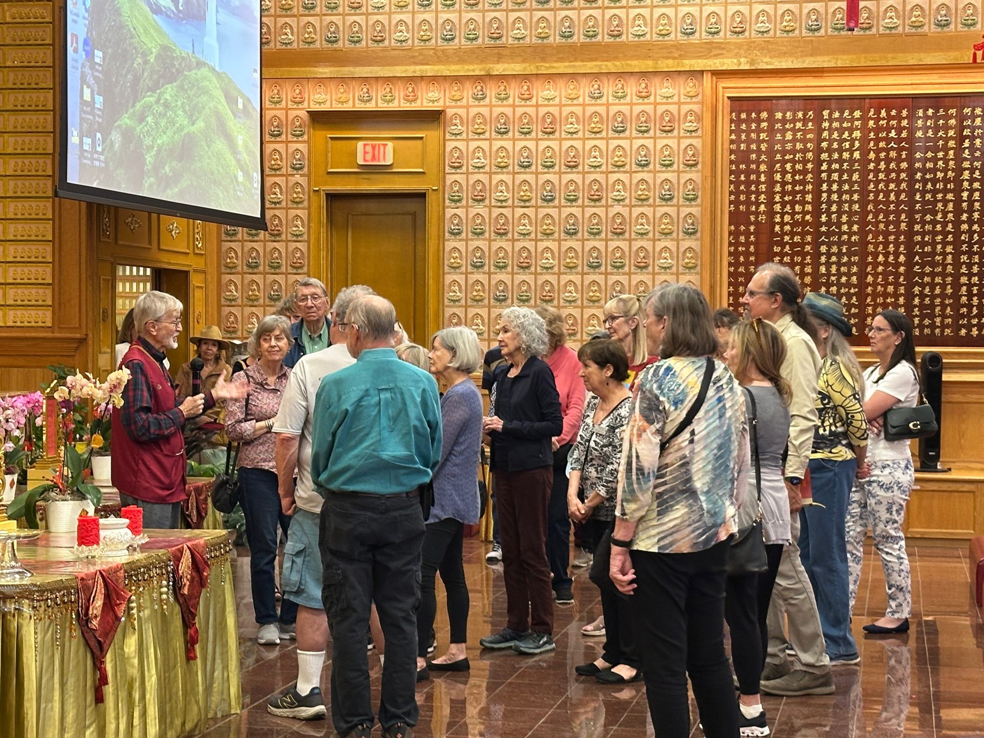 UT OLLI Visits Xiangyun Temple Again — A Day of Buddhist Cultural Experience Through Images, Meditation, and Guided Tours