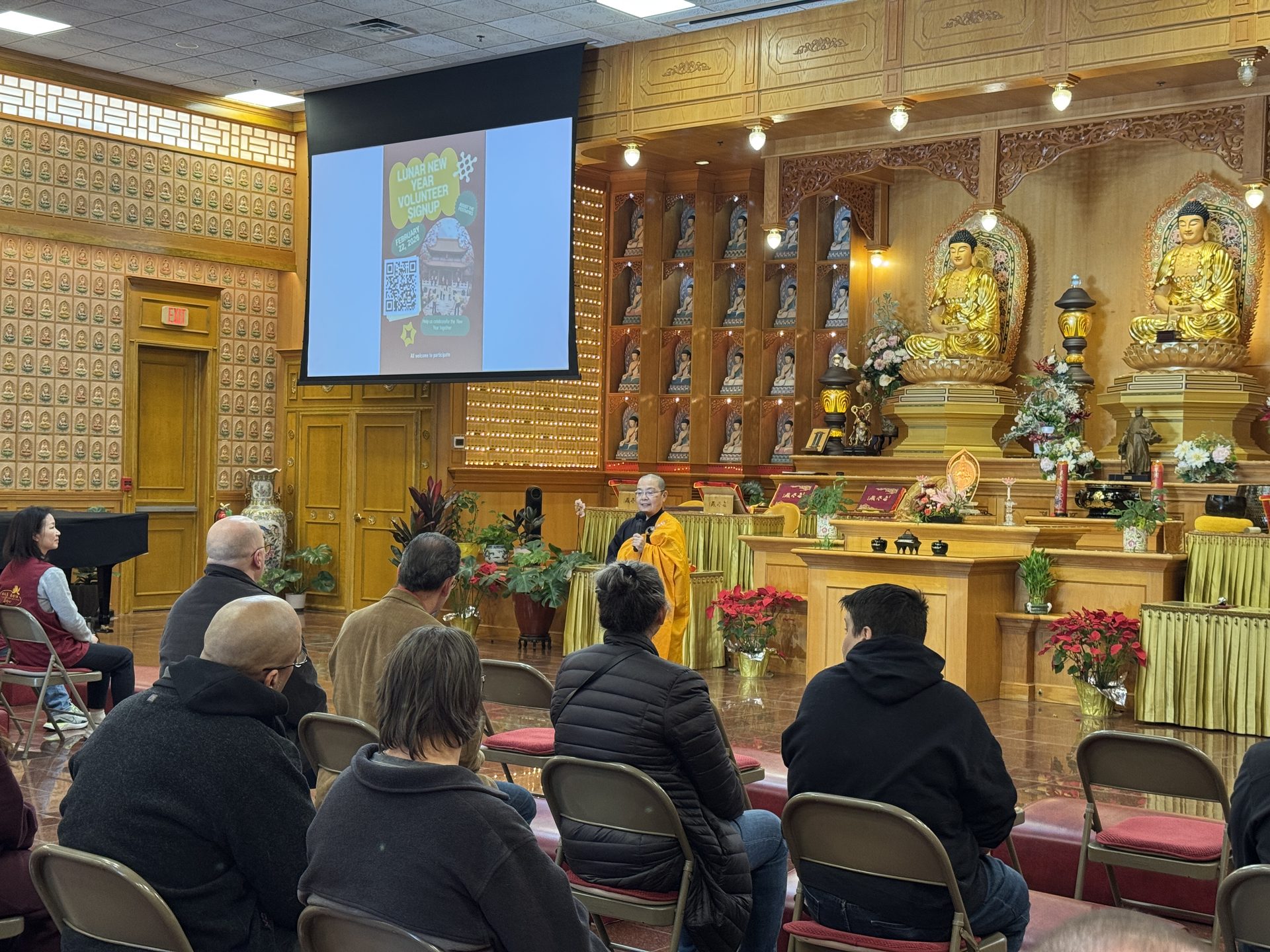 Xiangyun Temple Hangs Lanterns High — Cultivating Blessings Through Action, Cultivating Wisdom Through Harmony