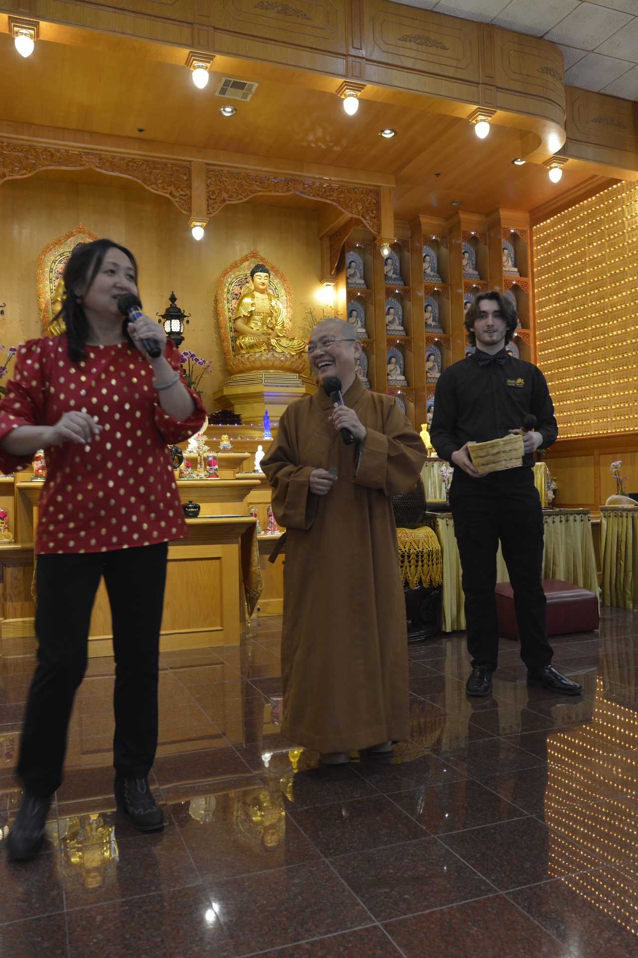 Xiang Yun Temple Hosted Joyful Tea Feast and Promoted Youth Engagement