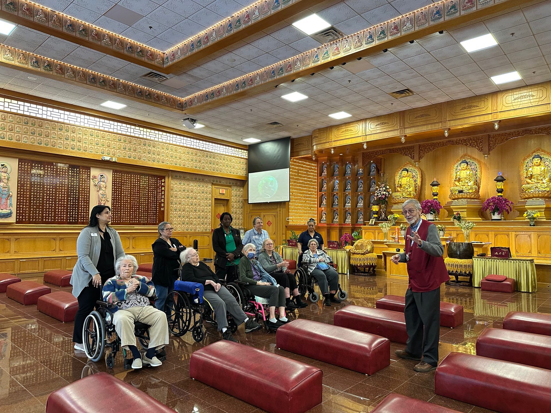Westminster Senior visits Xiangyun Temple