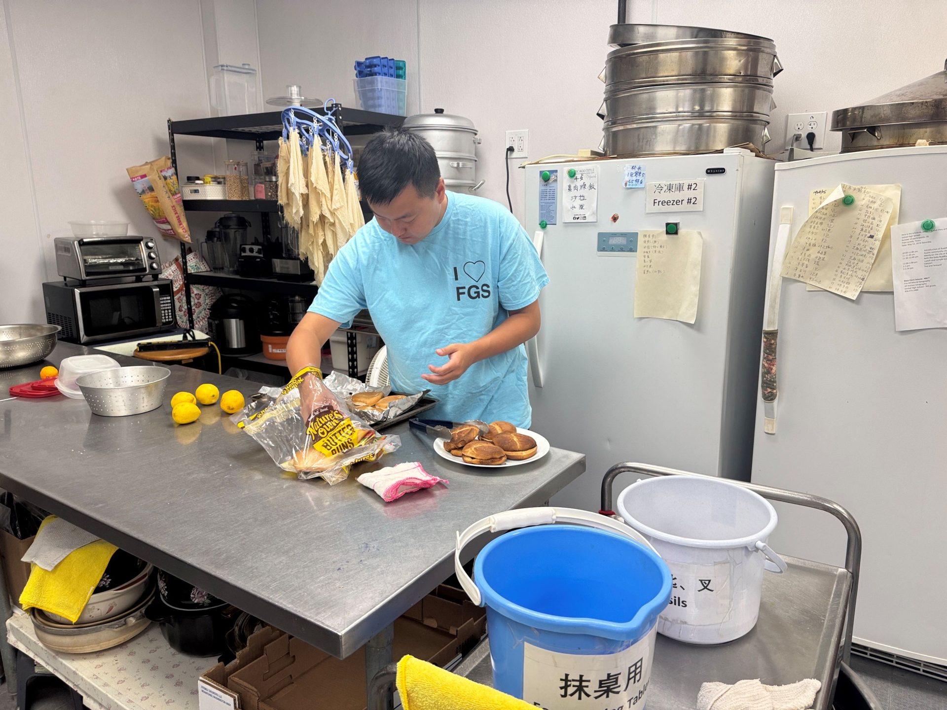Fo Guang University Overseas Internship – Week Two: Immersing in the Heart of Texas Culture as Faculty Bring Encouragement from Taiwan and Students Build Cross-Cultural Friendships