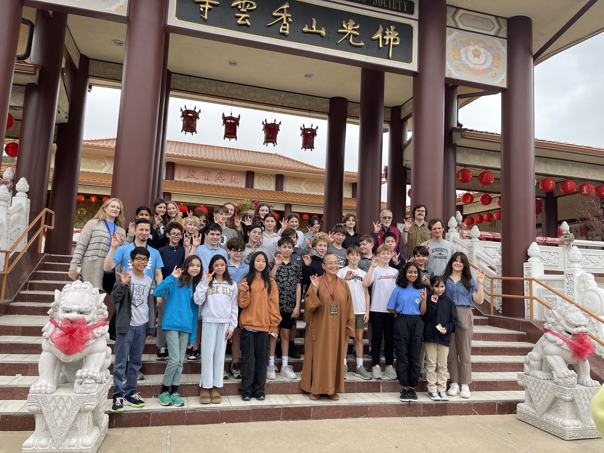 Xiang Yun Temple's Lunar New Year Celebration: Harmony Between Buddhism and Diverse Cultures