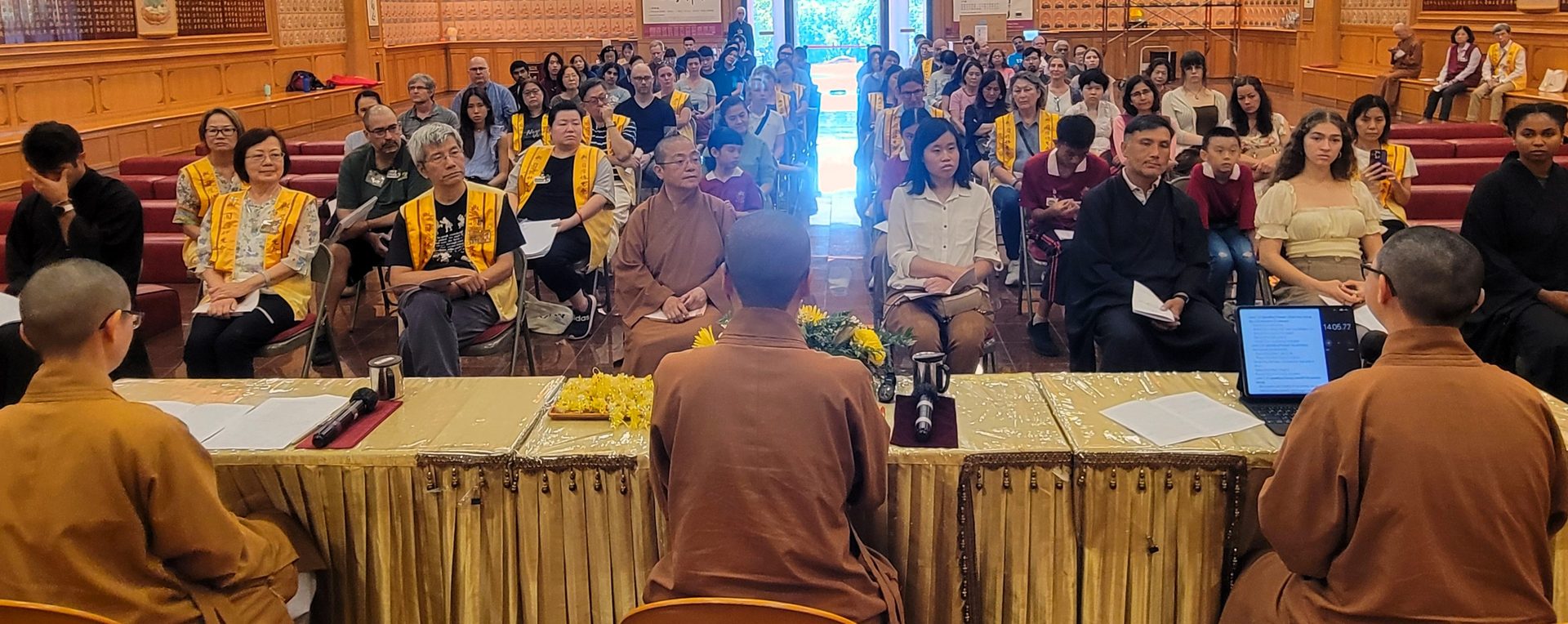 Venerable Miaoguang and Others Visit Xiangyun Temple in Austin for Inspiring Lectures