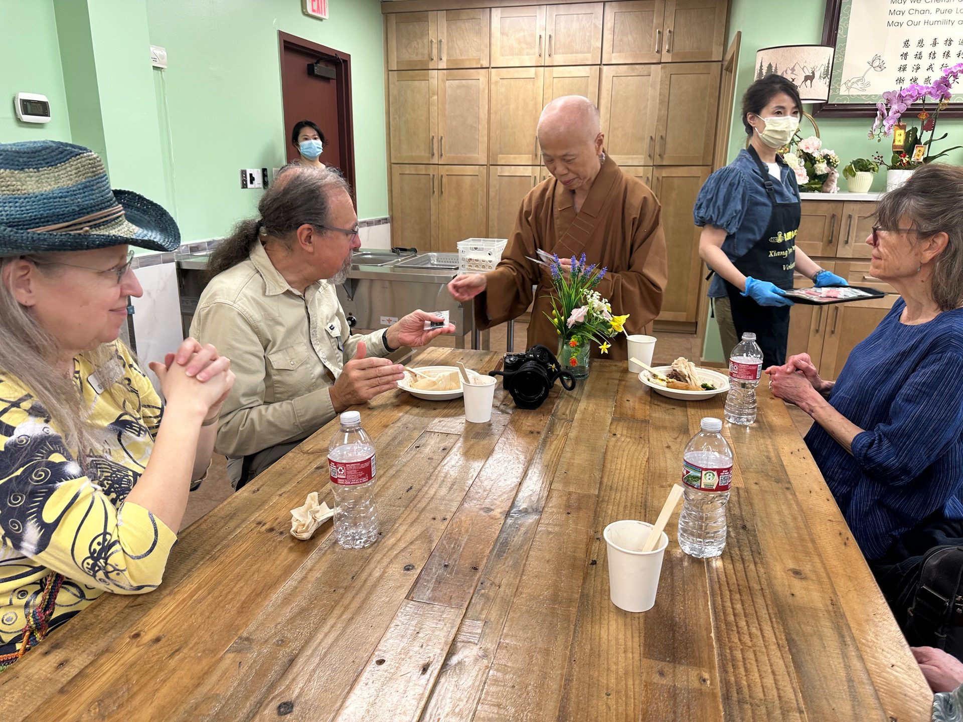 UT OLLI Visits Xiangyun Temple Again — A Day of Buddhist Cultural Experience Through Images, Meditation, and Guided Tours