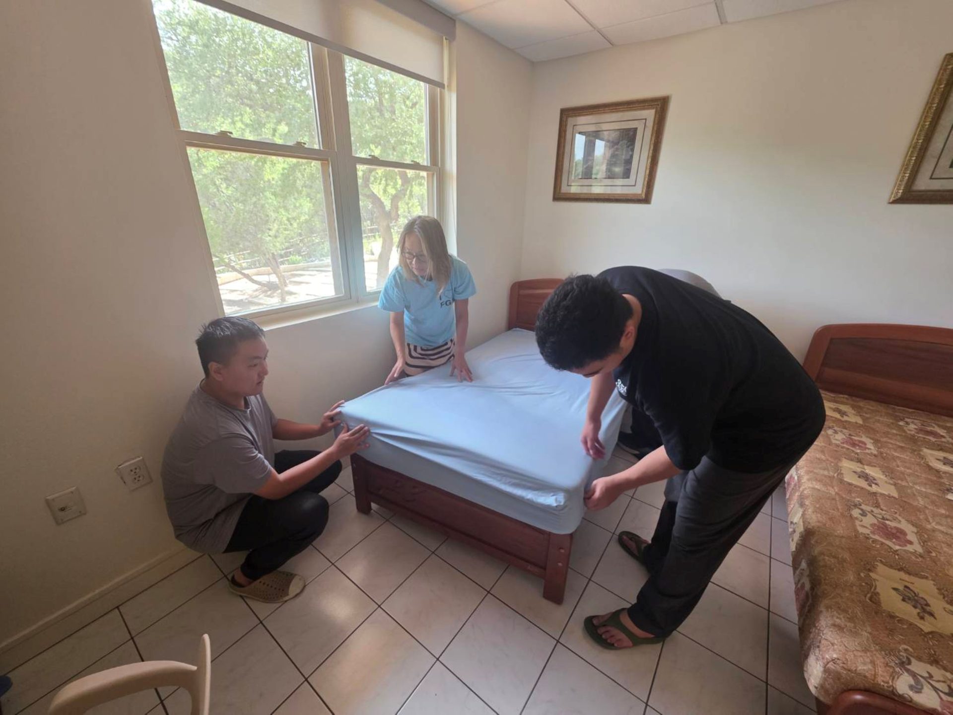 Fo Guang University Overseas Internship – Week Two: Immersing in the Heart of Texas Culture as Faculty Bring Encouragement from Taiwan and Students Build Cross-Cultural Friendships