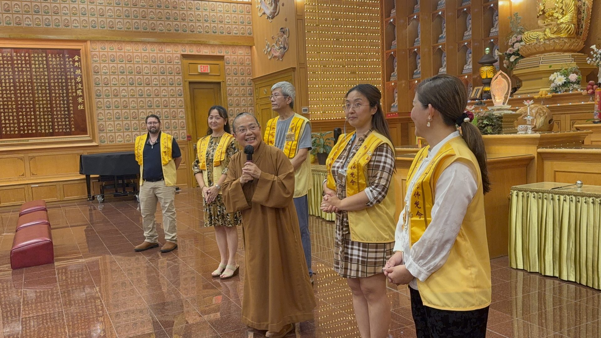 Welcome Banquet – Xiang Yun Temple Welcomes Taipei’s New Theater Troupe