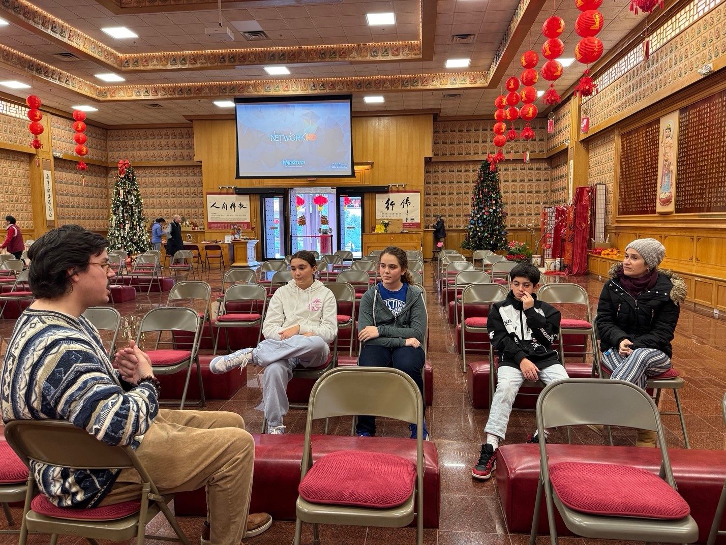 Austin Jewish Academy Students and Teachers Visit Xiang Yun Temple to Explore Buddhist Culture and History