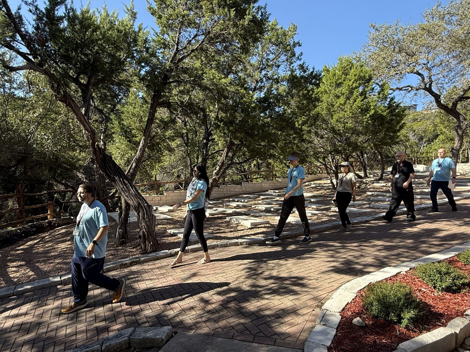Xiang Yun Temple “Opening the Door to Wisdom” — English Three-Day Meditation Retreat Concludes Successfully