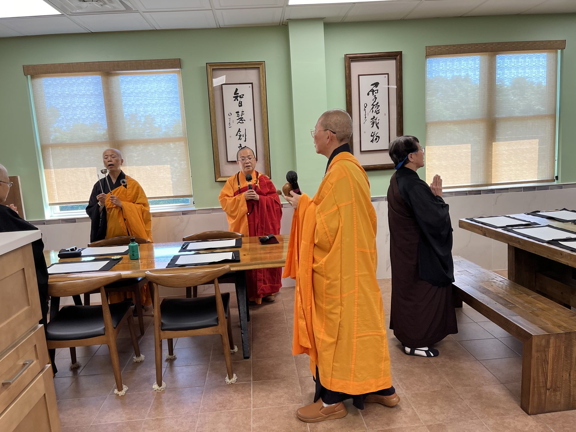 Transcribing Sutras for Merit Dedication Dharma Assembly at Xiang Yun Temple