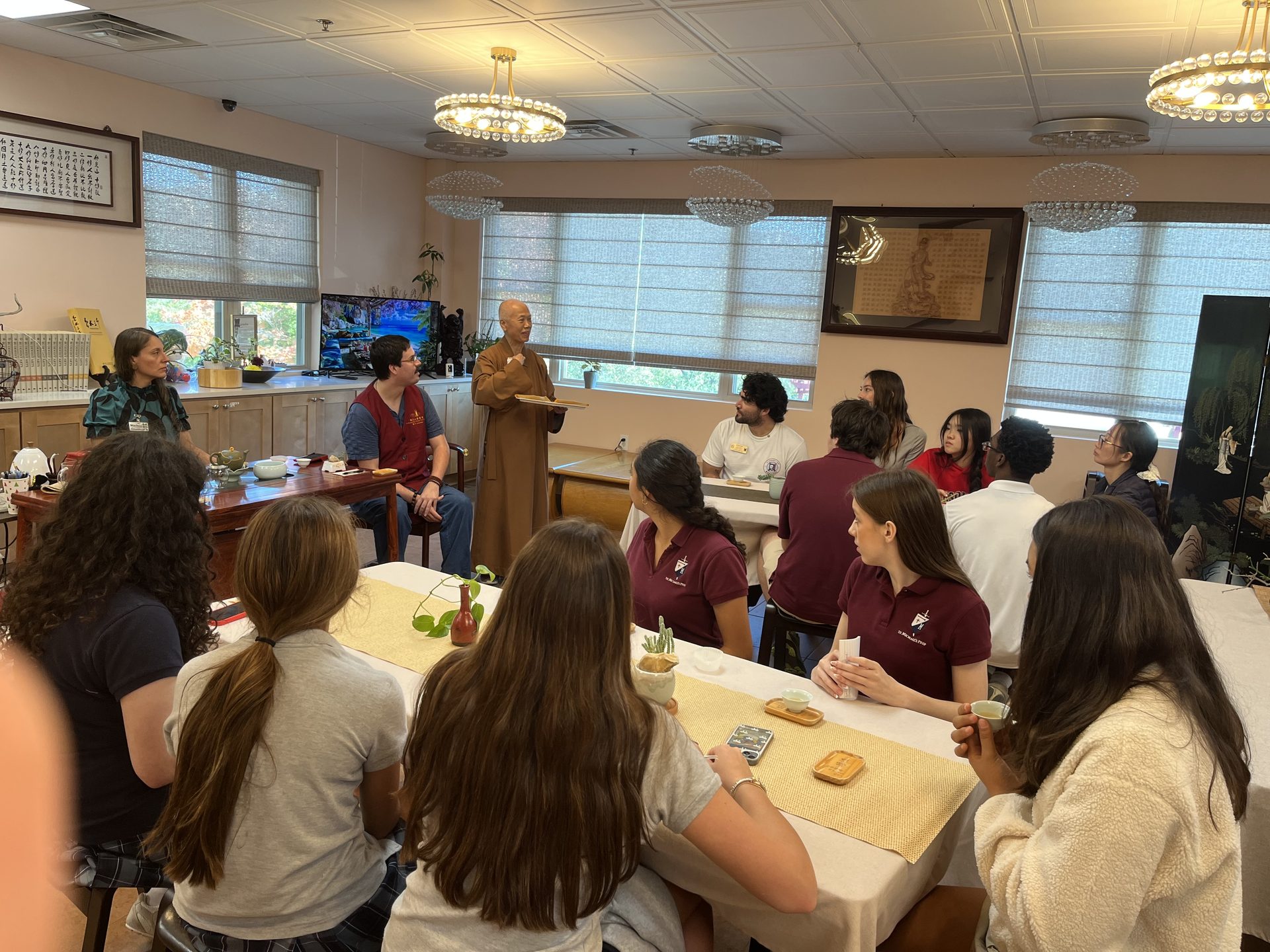 St. Michael’s Preparatory School Visits Xiangyun Temple