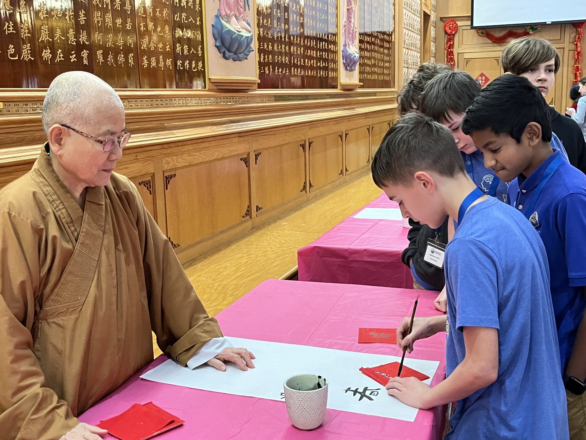 Magellan International School’s Visit to Xiang Yun Temple
