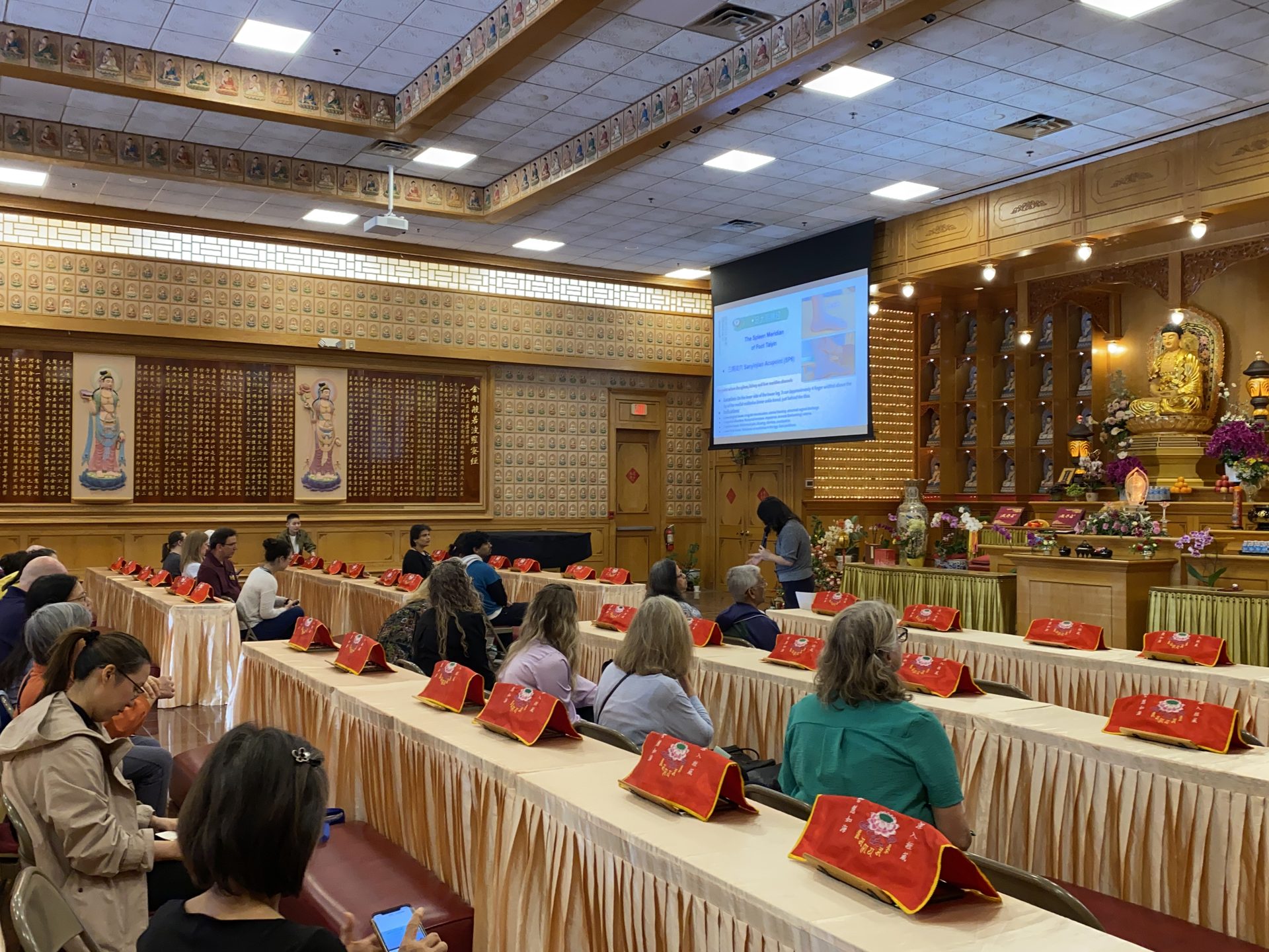 Xiangyun Temple in Austin Hosts Third Health Lecture