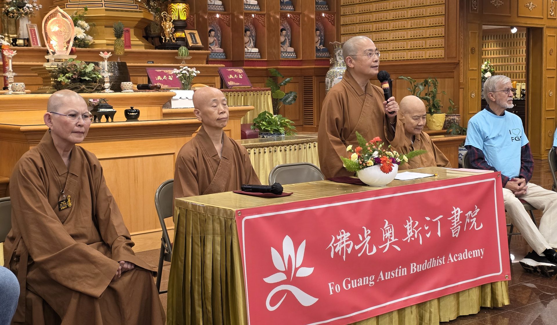 Fo Guang Austin Buddhist College Holds Grand Opening Ceremony for the Seventh Term