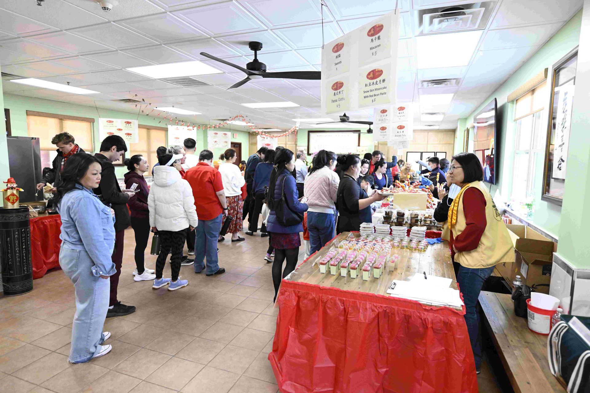 Spring Festival Cultural Harmony • A Surge of Compassion — Xiangyun Temple's Ethnic Experience Warms Austin