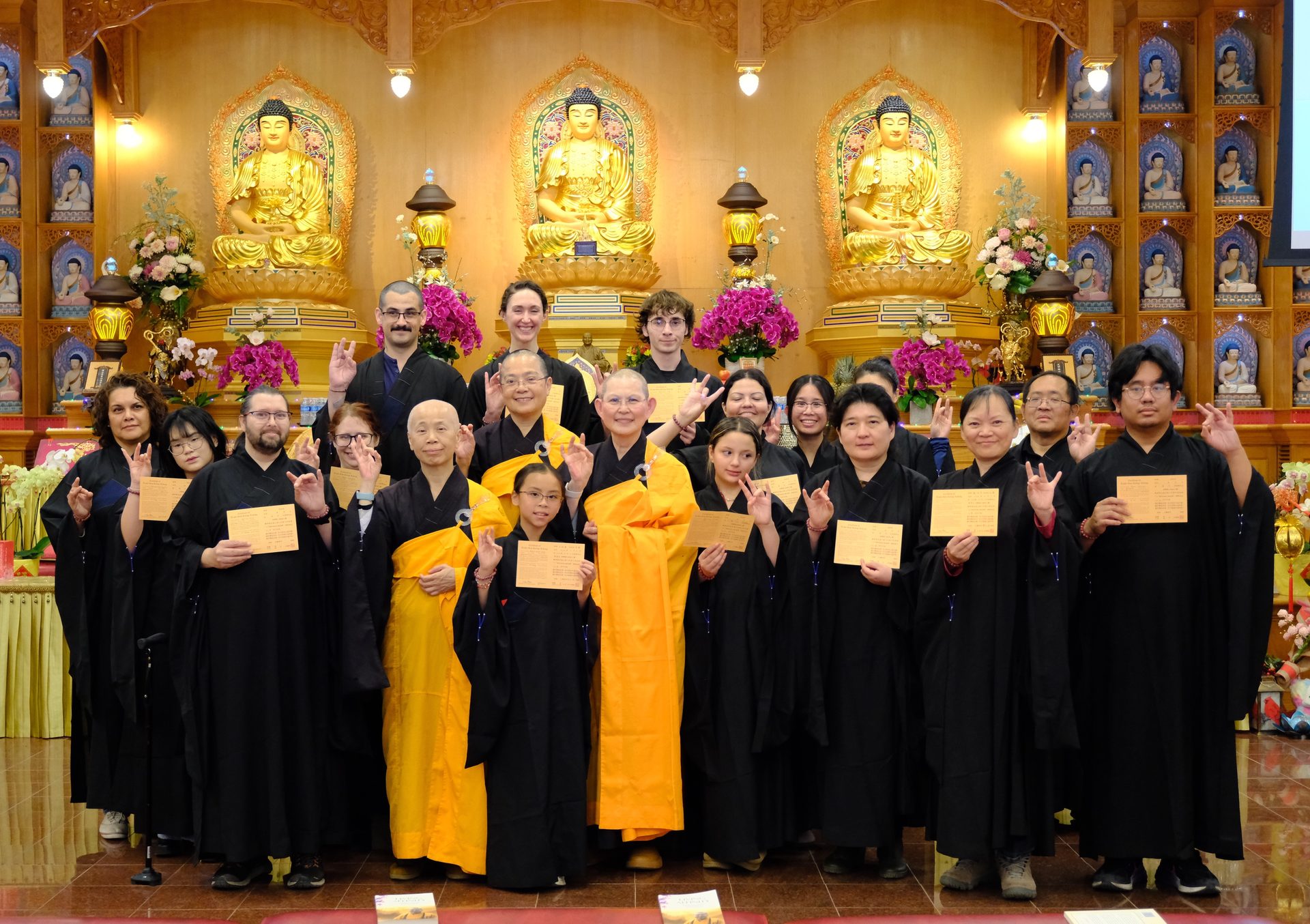 Xiang Yun Temple English Dharma Gathering Welcomes Many to Take Refuge in Buddhism