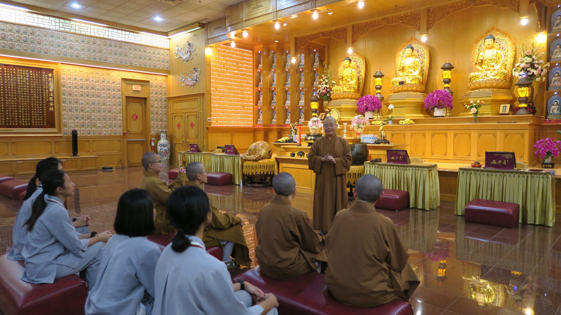 Fo Guang Shan Tsung-Lin University Visits Austin for Studying Abroad