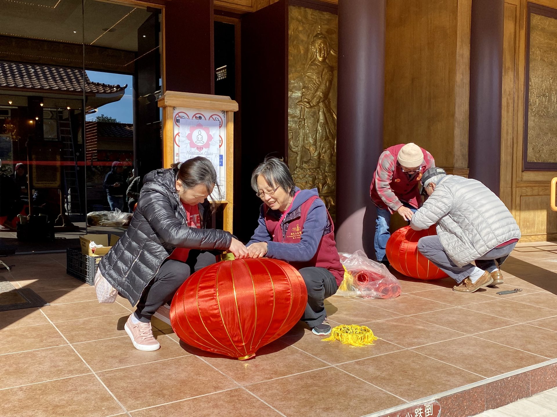奧斯汀香雲寺除舊佈新 迎新春