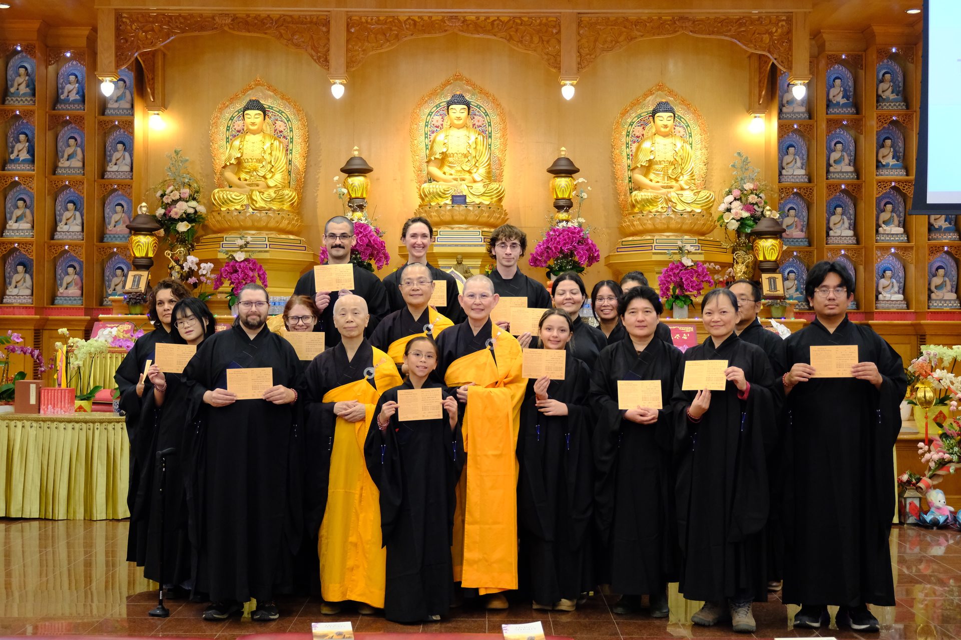 Xiang Yun Temple English Dharma Gathering Welcomes Many to Take Refuge in Buddhism