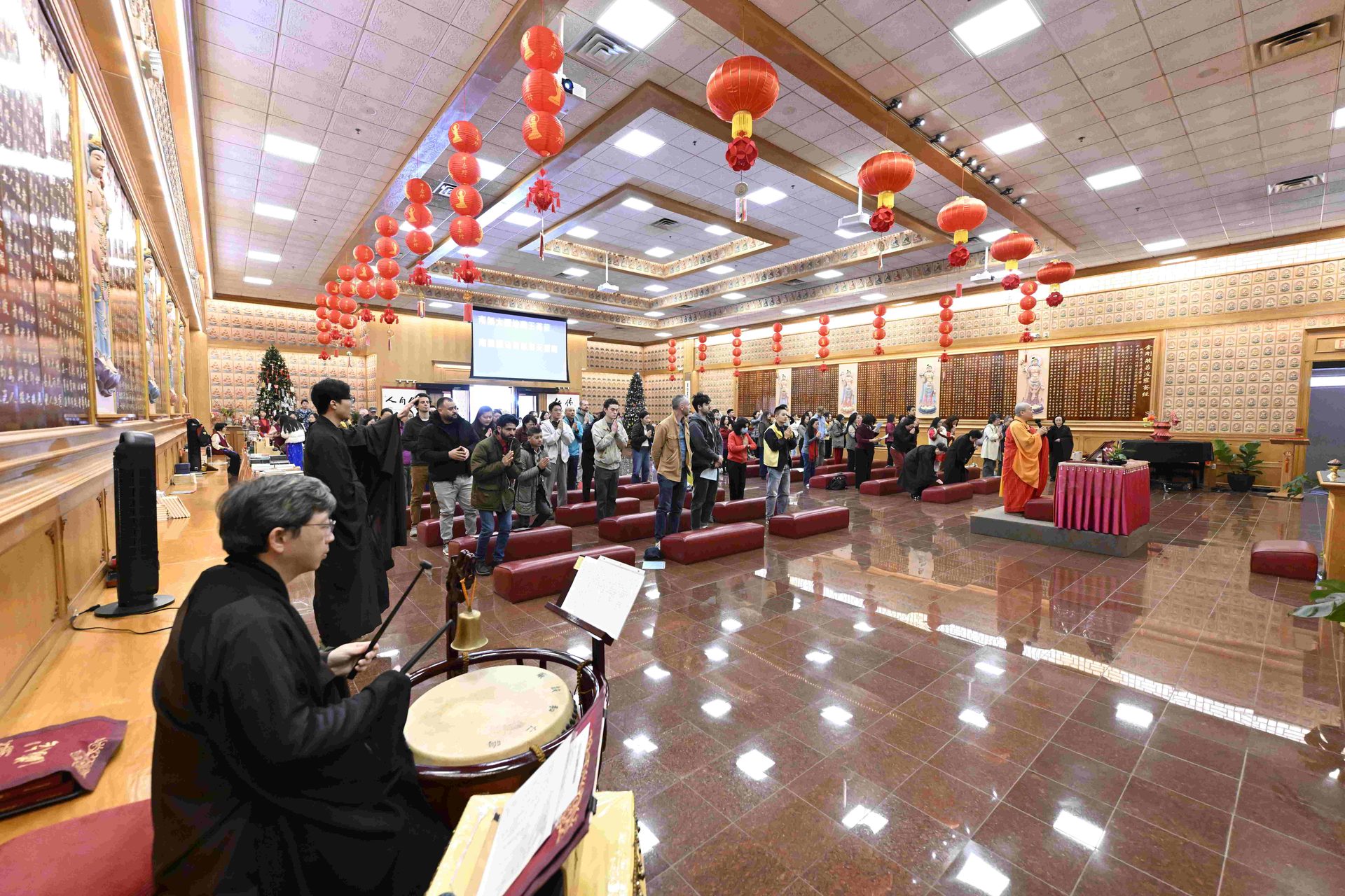 Spring Festival Cultural Harmony • A Surge of Compassion — Xiangyun Temple's Ethnic Experience Warms Austin