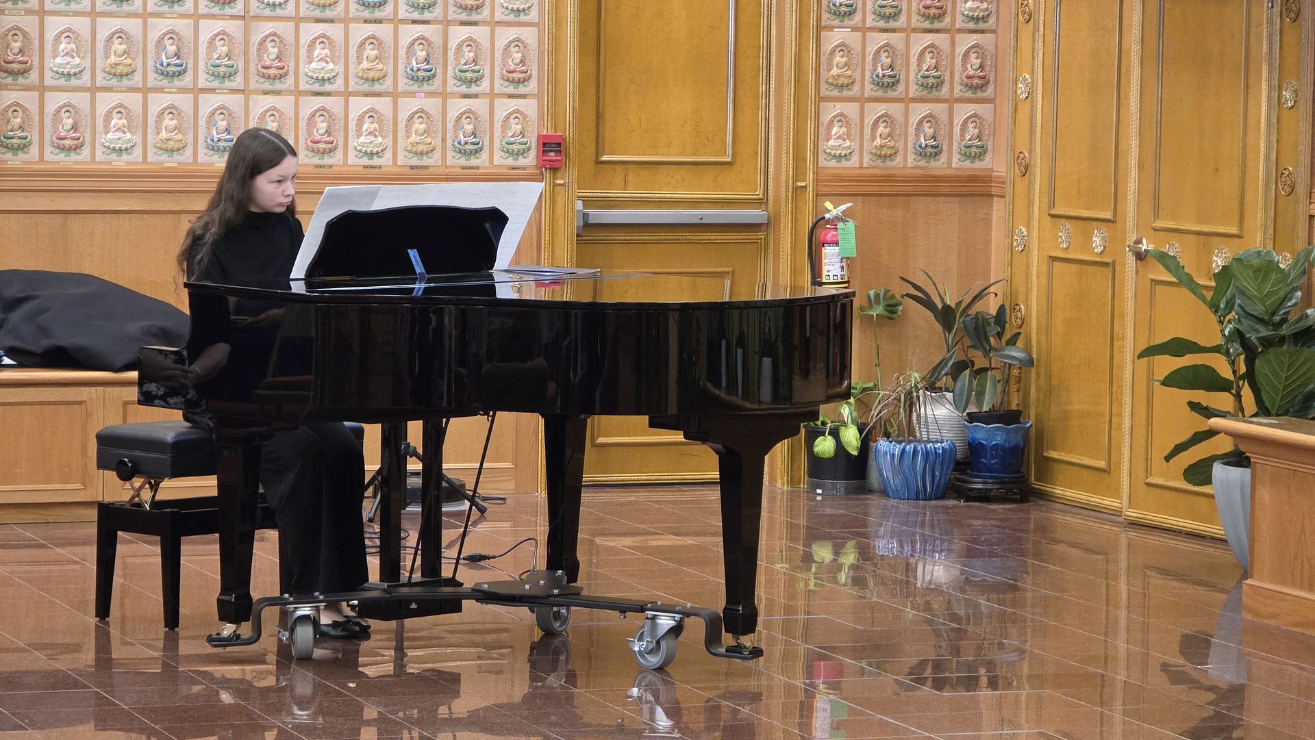 Fo Guang Day and Mid-Autumn Festival Celebration at Xiang Yun Temple Music and Culture Intertwined to Touch the Heart