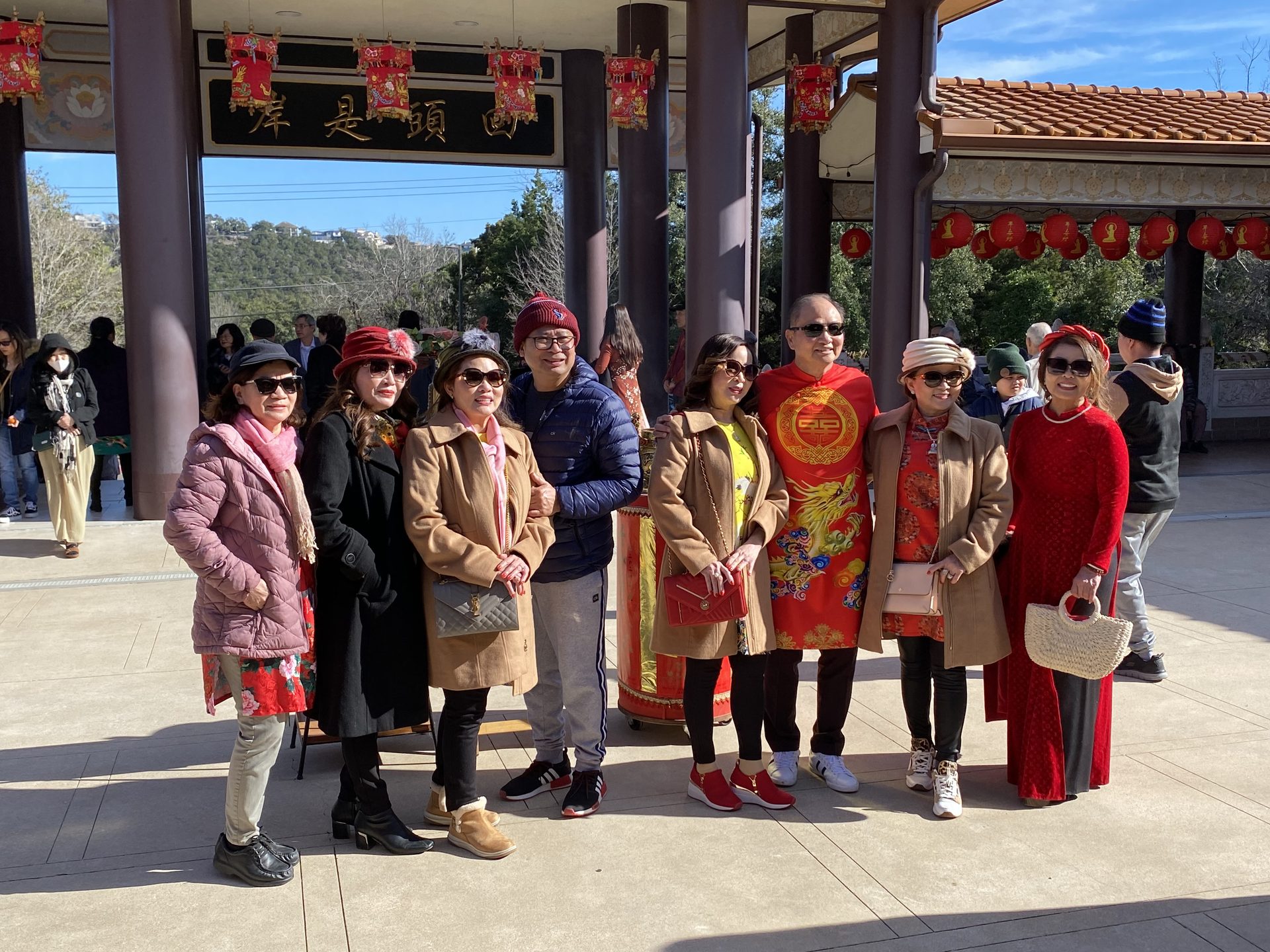 休士頓福德修院美籍越裔僧信 參訪香雲寺