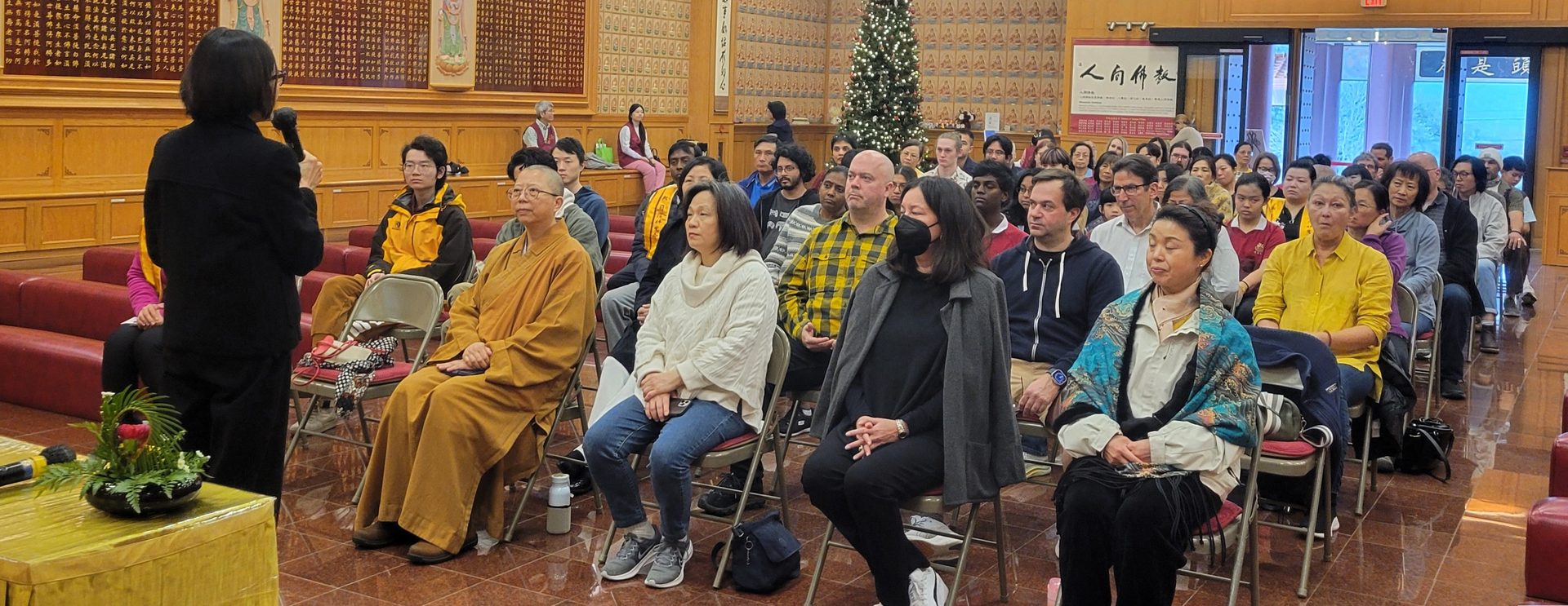 Hsi Lai University President Delivers Lecture at Xiang Yun Temple: How AI Impacts Holistic Education