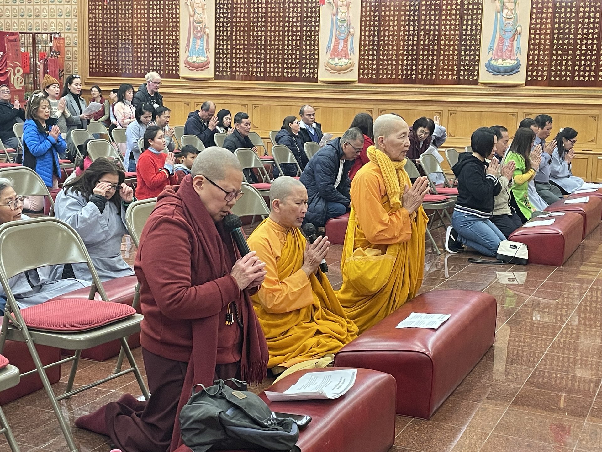 Vietnamese Jade Peace Temple in Houston Visited Xiang Yun Temple
