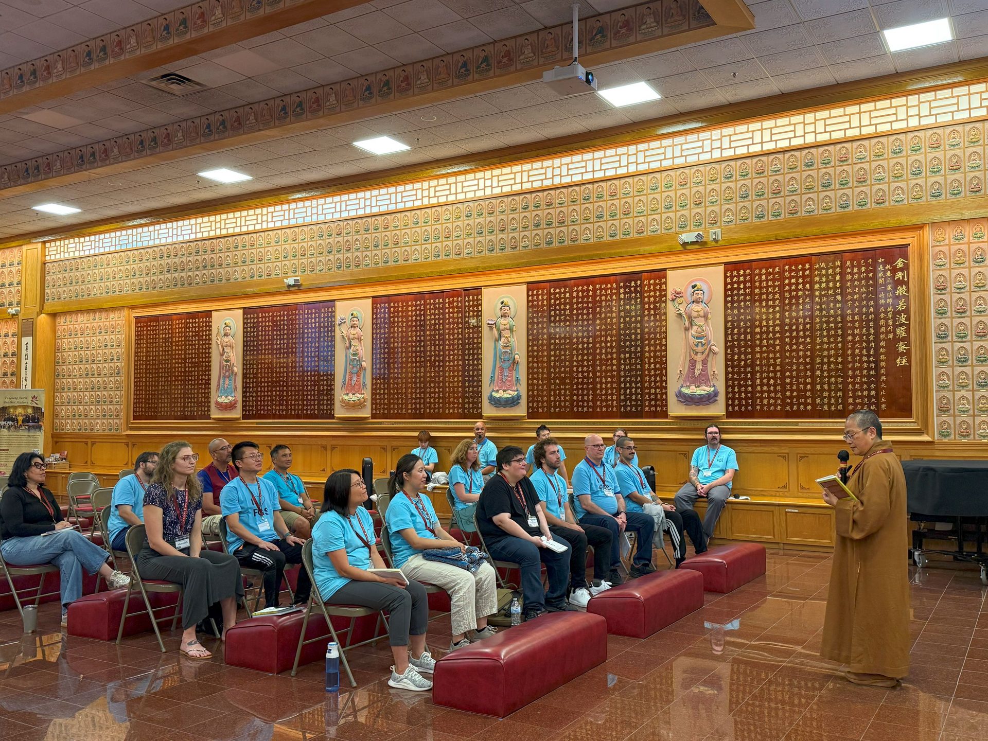Taking Refuge at Xiang Yun Temple — Xiangyun Temple Concludes Three-Day English Meditation Retreat on “Samadhi”