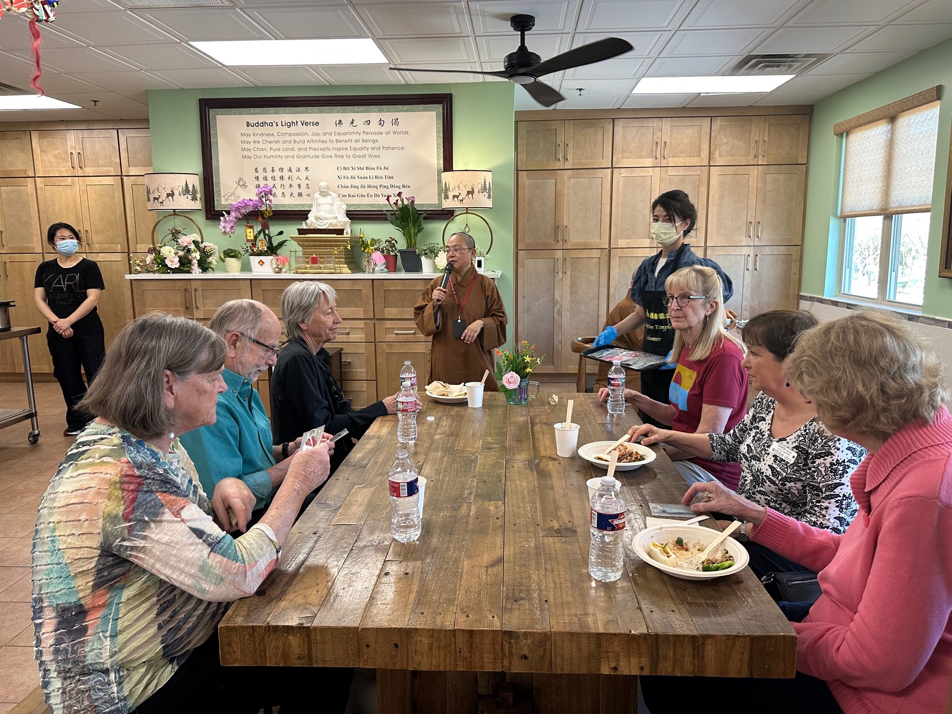 UT OLLI Visits Xiangyun Temple Again — A Day of Buddhist Cultural Experience Through Images, Meditation, and Guided Tours