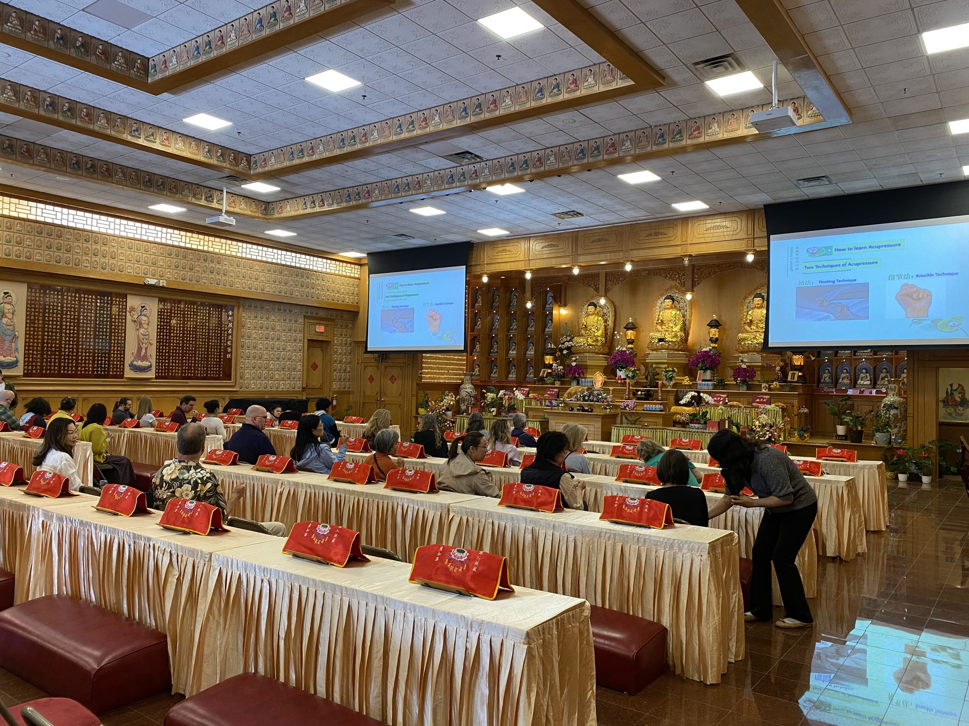 Xiangyun Temple in Austin Hosts Third Health Lecture