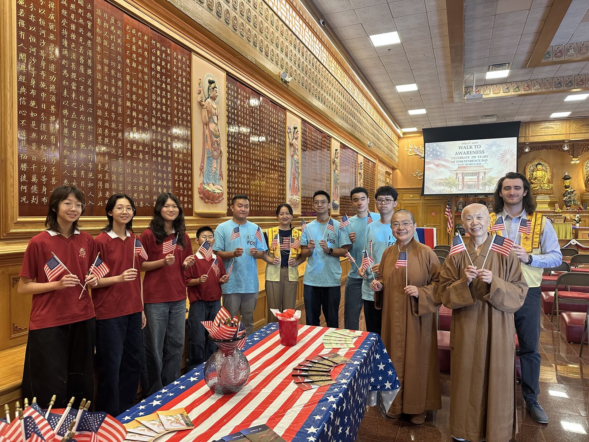 Fo Guang Shan Xiang Yun Temple Celebrates the 250th Anniversary of U.S. Independence Day with Mindfulness Walk