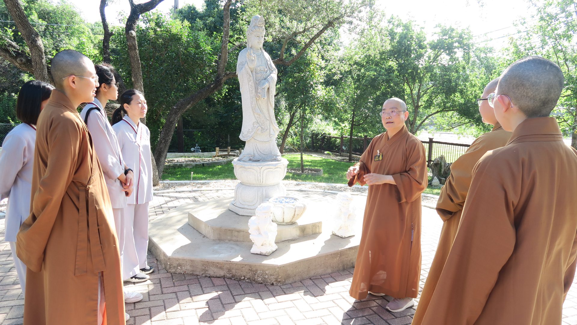 Fo Guang Shan Tsung-Lin University Visits Austin for Studying Abroad