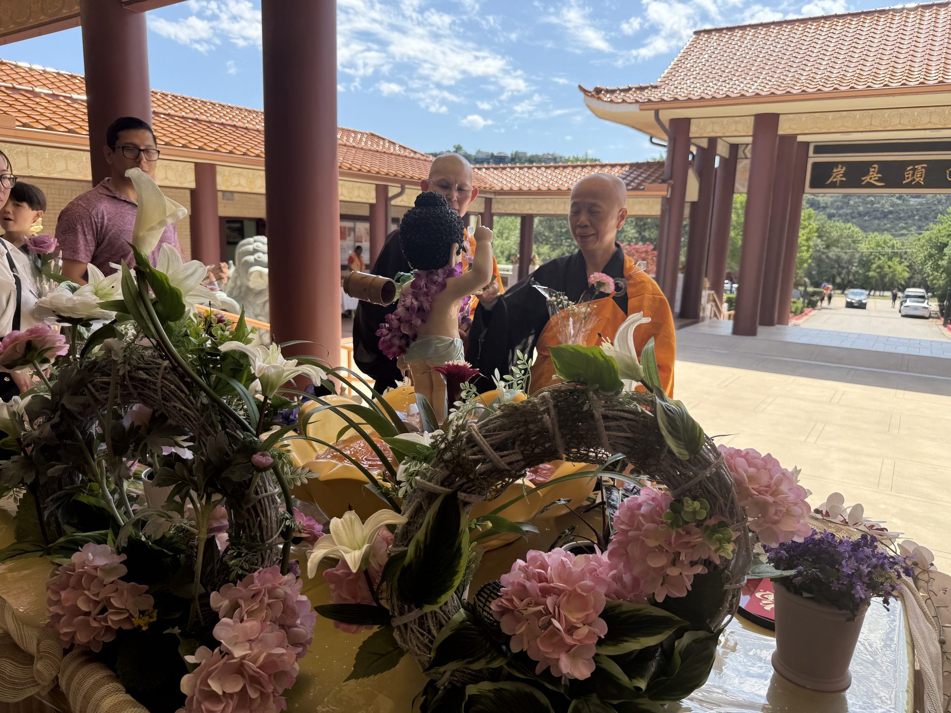 Xiang Yun Temple Celebrates Buddha’s Birthday with Concert — Resonance of Sacred Sounds, Unity of All Beings