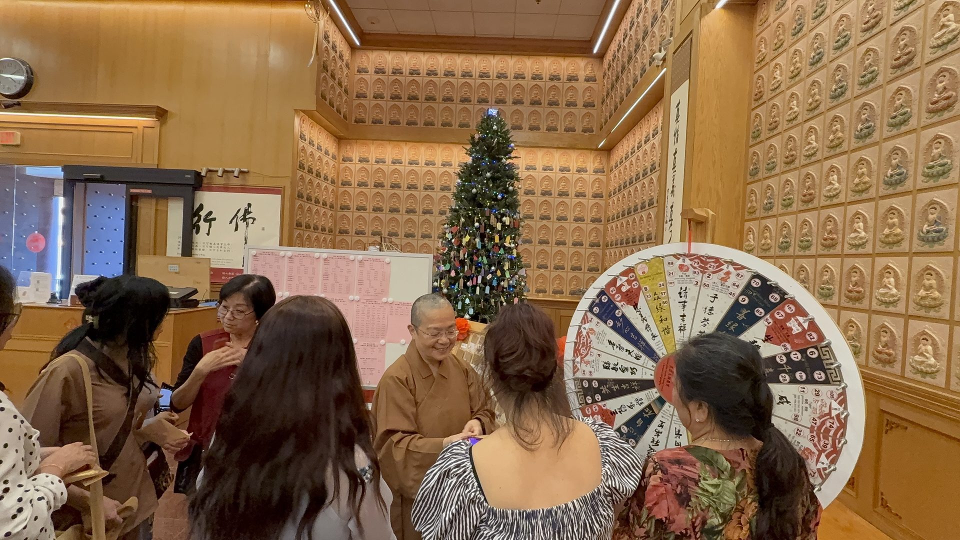 Title: Vietnamese Guanyin Compassion Practice Center Makes First Lunar New Year Visit to Xiangyun Temple in Austin