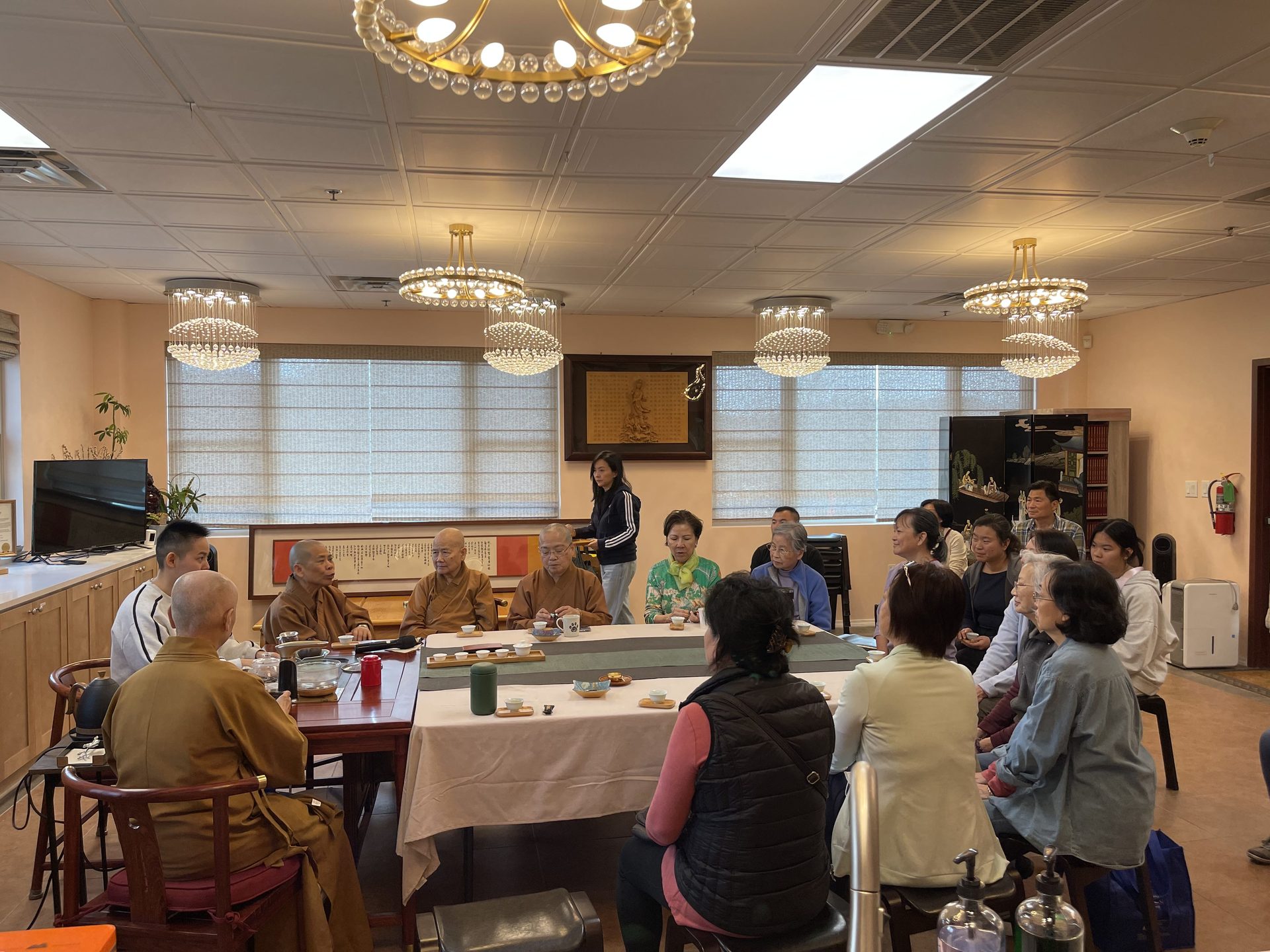 Xiangyun Temple's "Light Sixty, One Hundred Years of Looking Up" Lecture Series Launches First Session