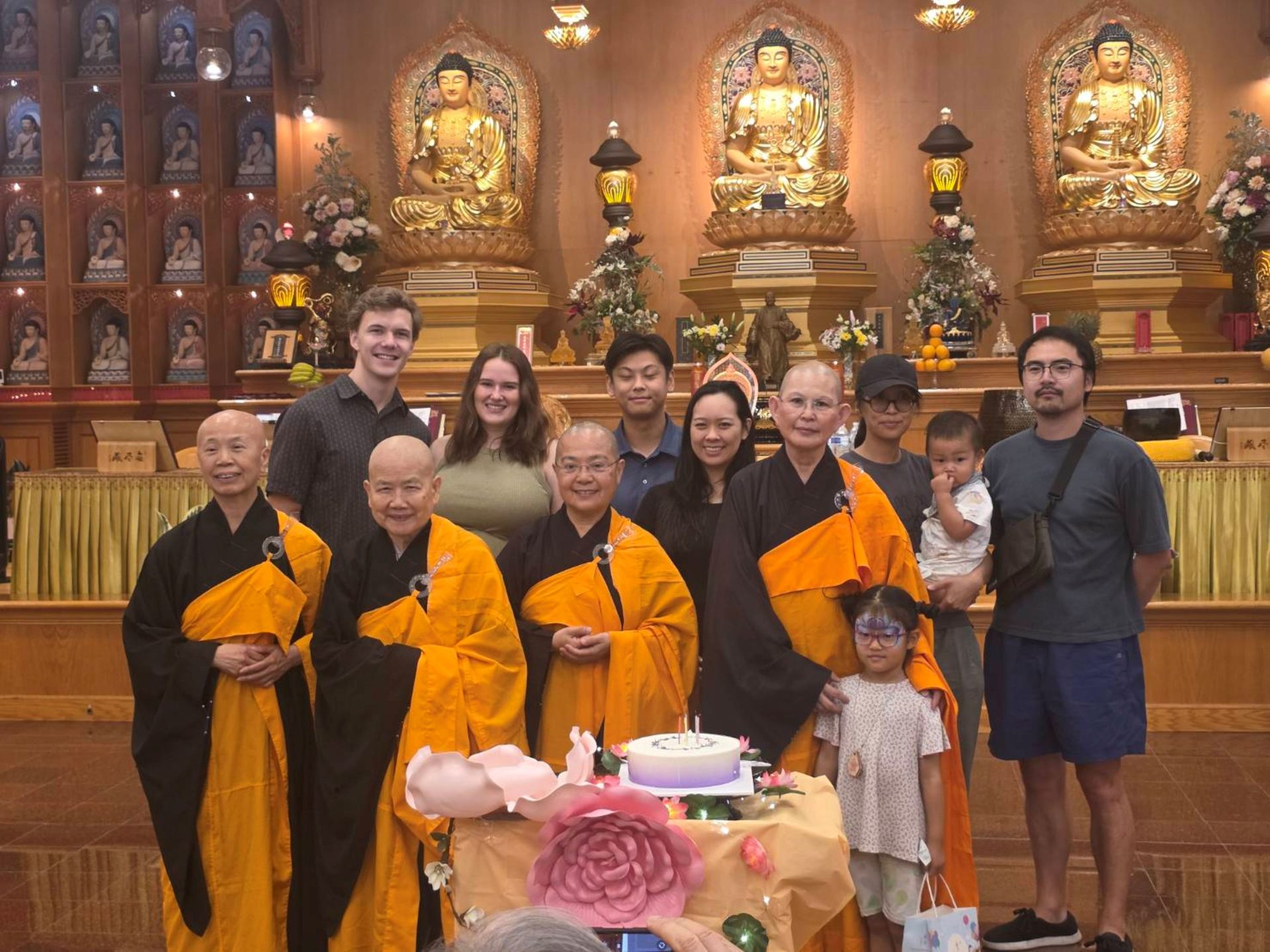 Fo Guang Shan Xiang Yun Temple in Austin Hosts Dharma Lecture by Venerable Lay Dharma Lecturer Chao Ku Huai-Chen