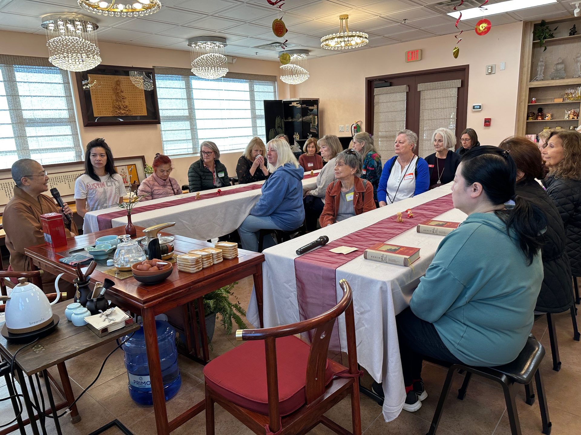 UT University Lifelong Learning Center Visits Xiangyun Temple for the Third Time