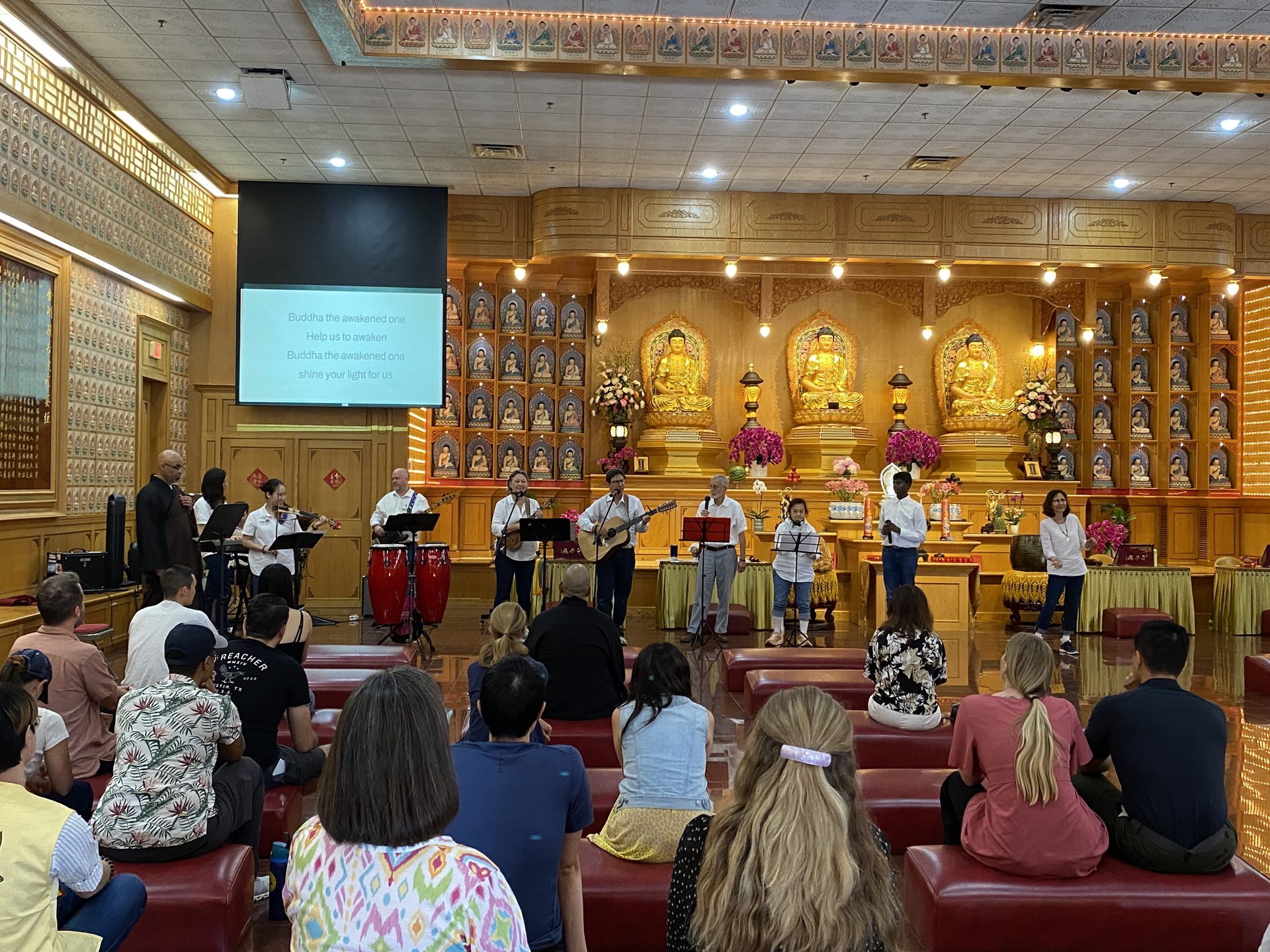Interfaith Action of Central Texas (iACT) Visiting Xiang Yun Temple