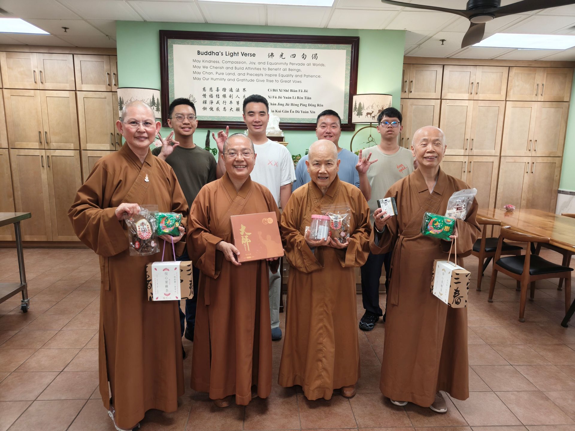 Expanding Global Horizons and Broadening Perspectives: Fo Guang University Students Intern at Xiang Yun Temple in Texas, Deeply Experiencing Buddhism and Multiculturalism